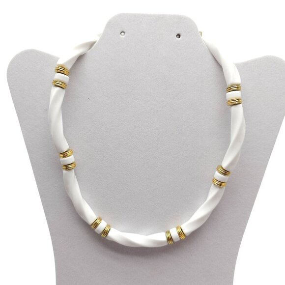Vintage White Acrylic Gold Tone Beaded Twist Necklace With Twist Clasp 19 inch - Picture 1 of 5